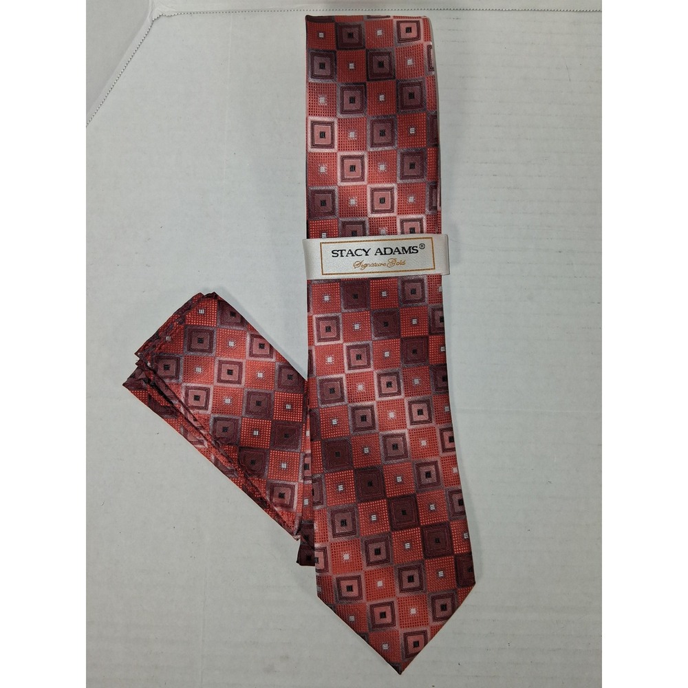 Stacy Adams Signature Gold Tie & Pocket Square Set Red Square‎ Pattern